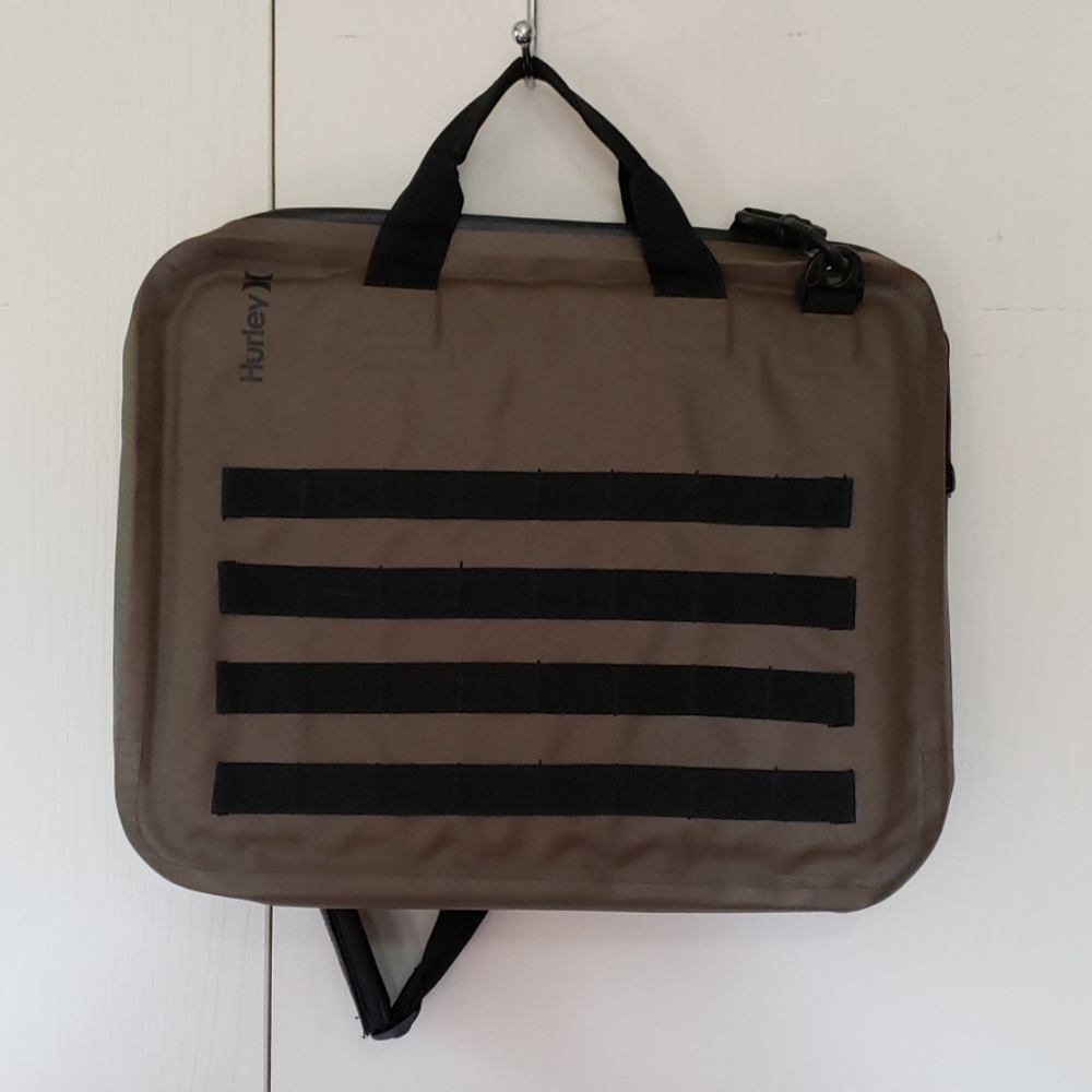 Hurley messenger backpack waterproof olive green